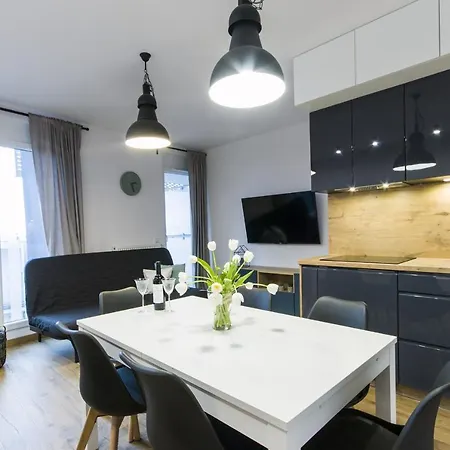 Nowy Atal Tower - Garaz - Taras Widokowy - Centrum Apartman Wrocław