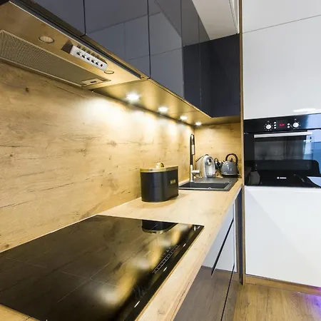 Apartman Nowy Atal Tower - Garaz - Taras Widokowy - Centrum *